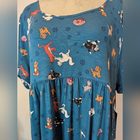 Torrid Disney Cats Short Sleeve Teal Babydoll High Low Top Size 3x NWT - Picture 10 of 13